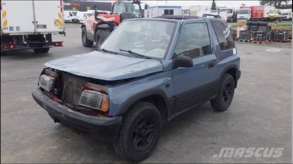 Suzuki Vitara 1 Automašīnas