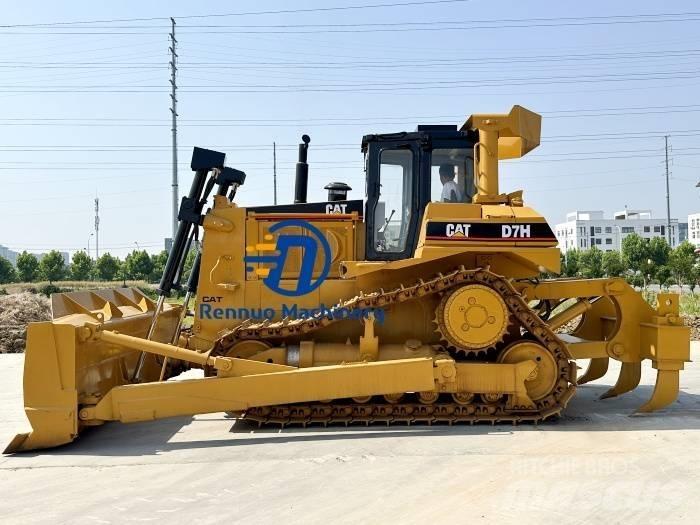 CAT D 7 H Kāpurķēžu buldozeri