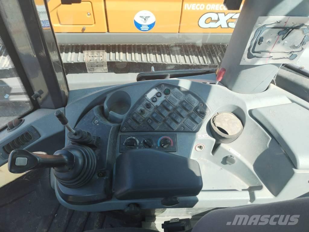 New Holland W 130 Iekrāvēji uz riteņiem