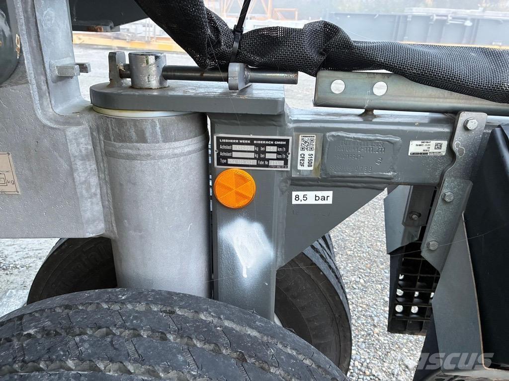 Liebherr L1-32 Torņa krāni