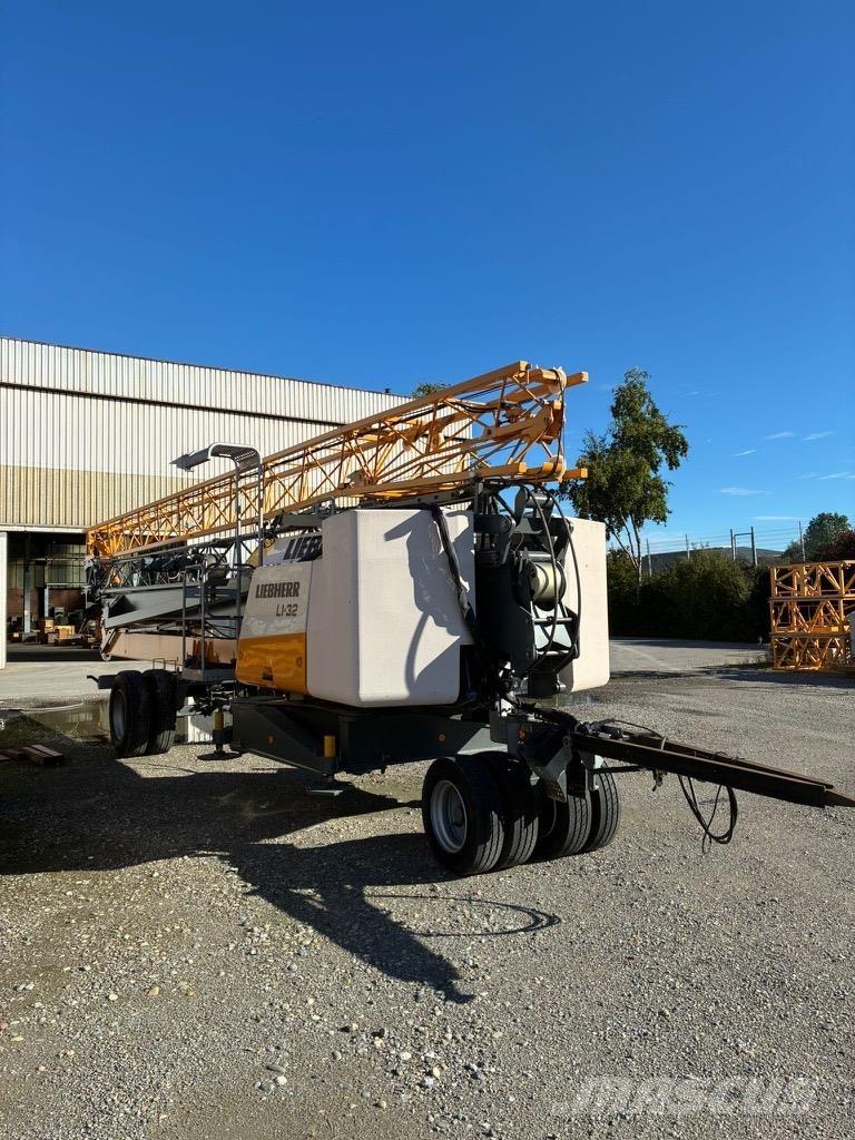 Liebherr L1-32 Torņa krāni