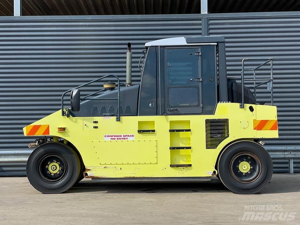 Ammann AP 240 Pneimatiskie veltņi