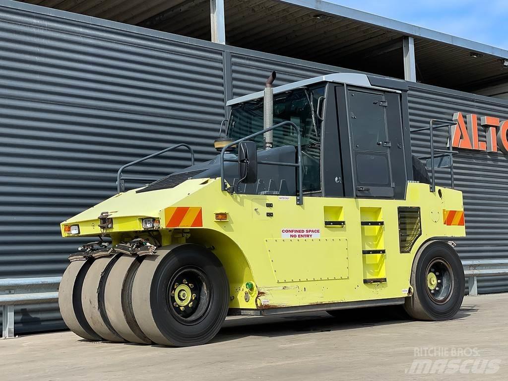 Ammann AP 240 Pneimatiskie veltņi