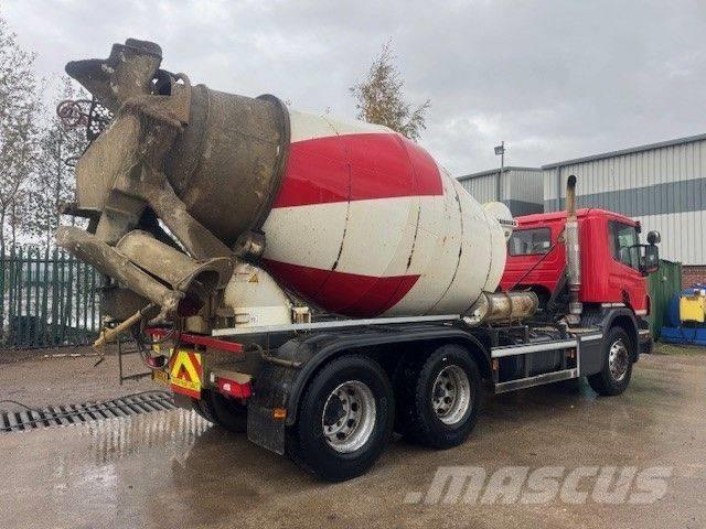 Scania P 320 Betonvedēji