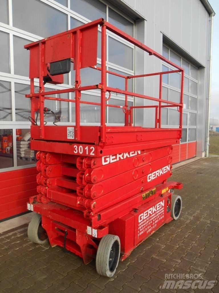JLG 10 RS Šķerveida pacēlāji