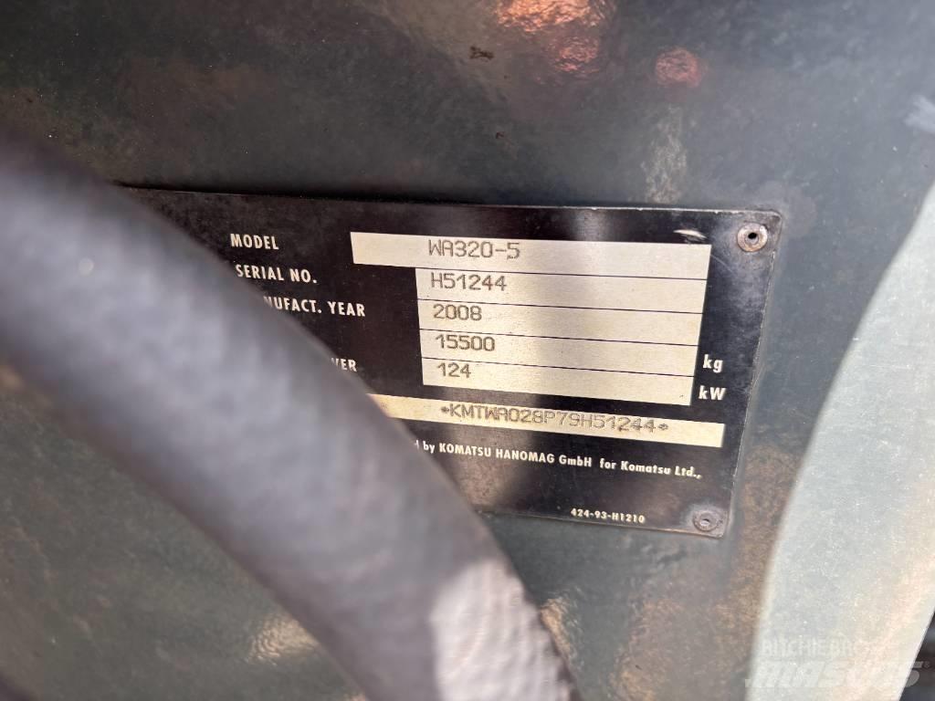 Komatsu WA 320-5 Iekrāvēji uz riteņiem