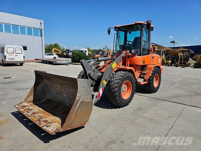 Volvo L 30 G Iekrāvēji uz riteņiem
