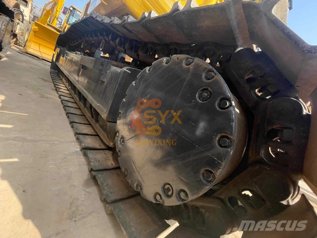 Komatsu PC 450 LC-8 Kāpurķēžu ekskavatori