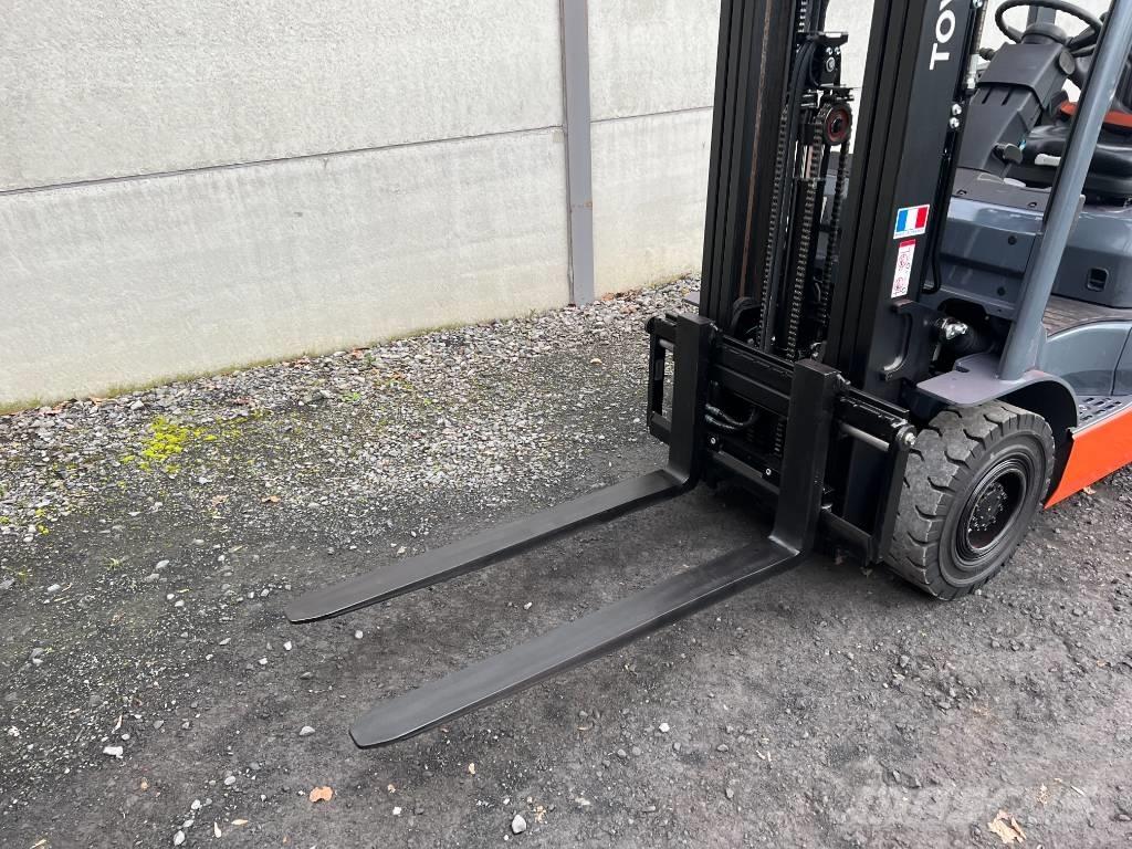 Toyota 02-8 FGF 15 LPG tehnika