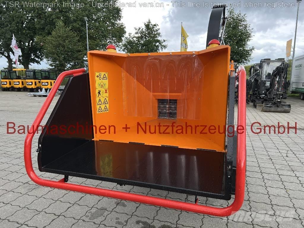  Först ST8D55 -Demo- Koksnes šķeldotāji