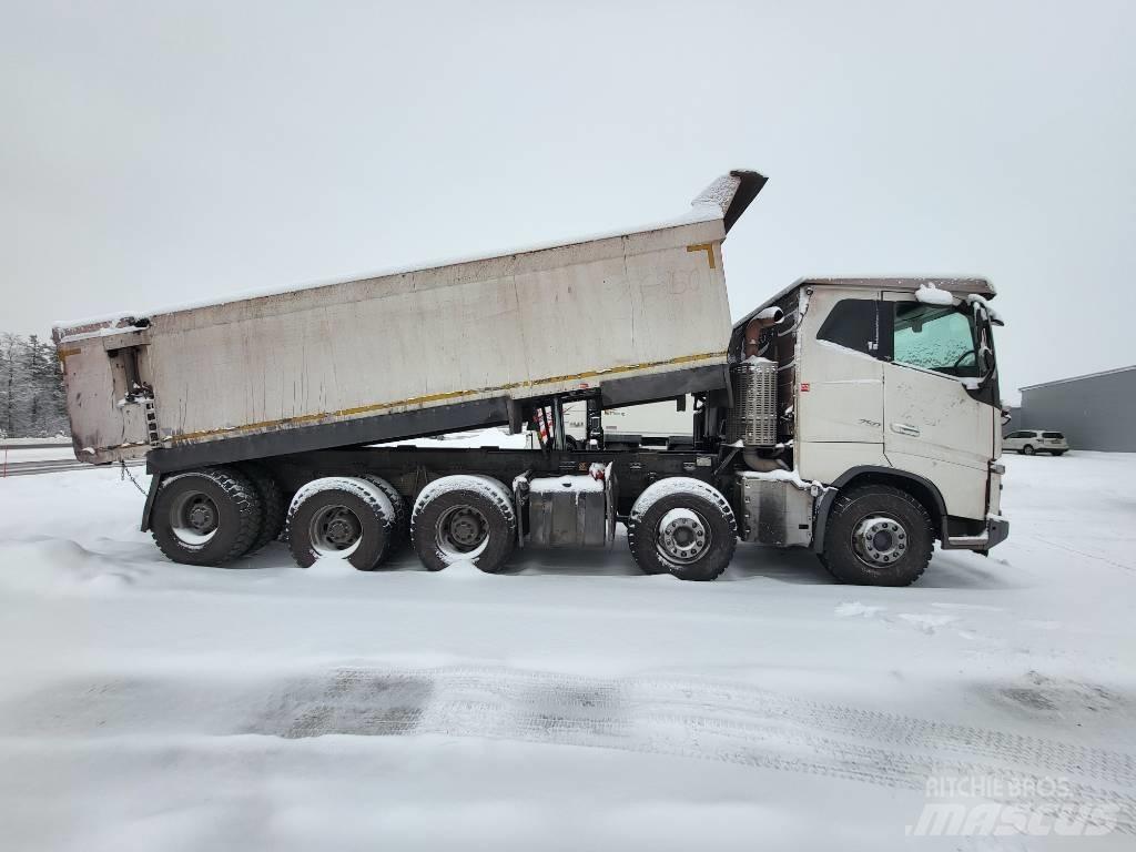 Volvo FH 16 Pašizgāzējs