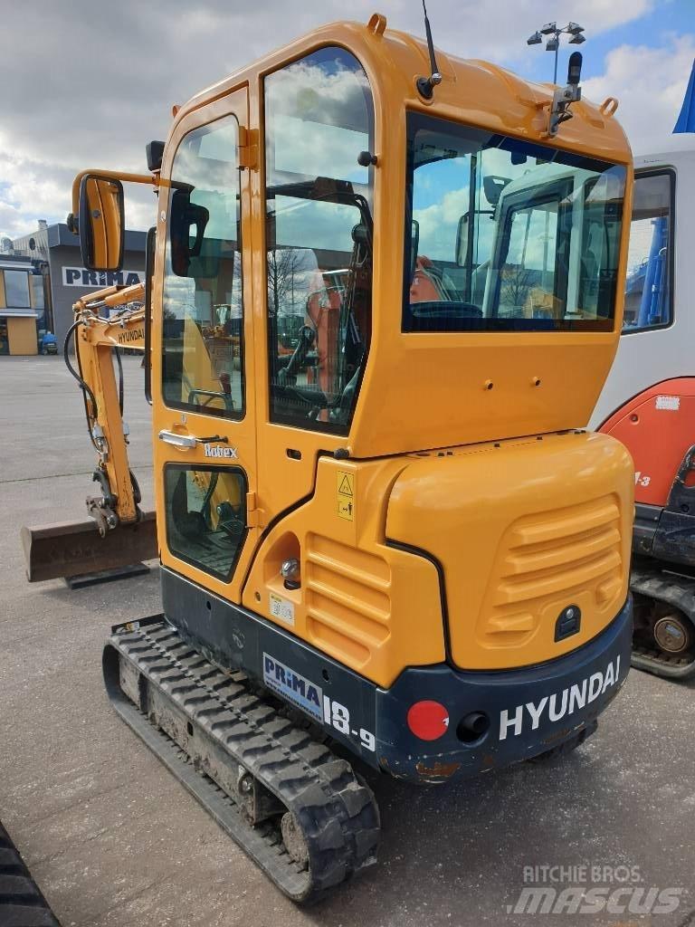 Hyundai R18-9 Mini ekskavatori < 7 t
