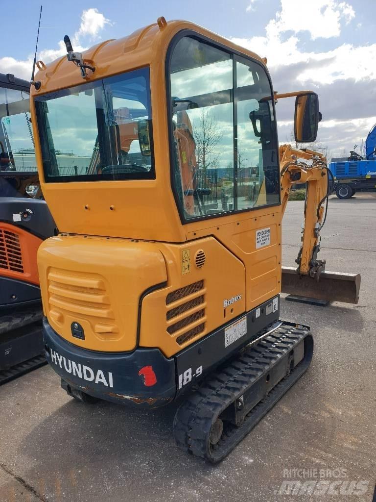 Hyundai R18-9 Mini ekskavatori < 7 t