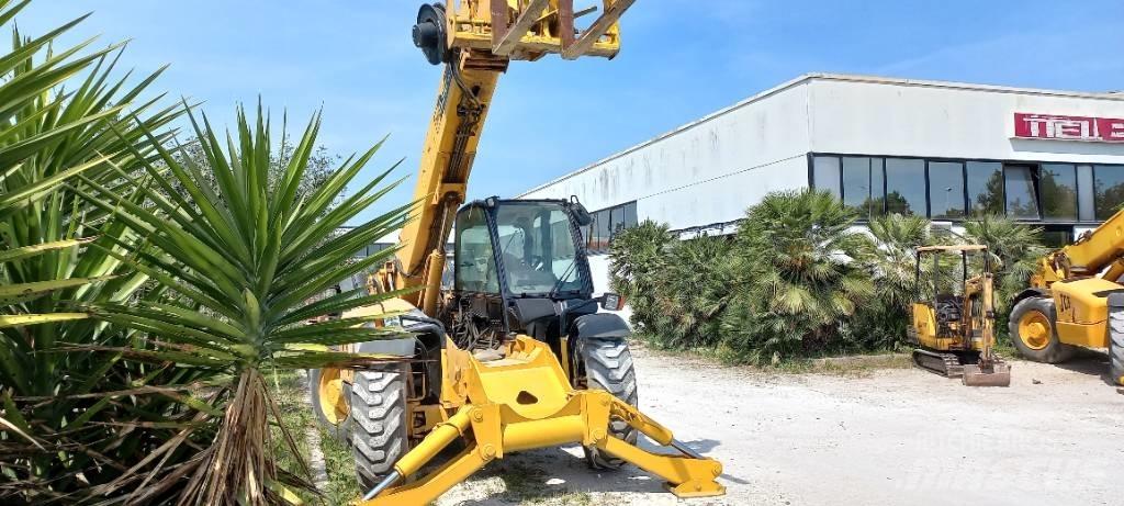 JCB 532-120 Teleskopiskie manipulatori