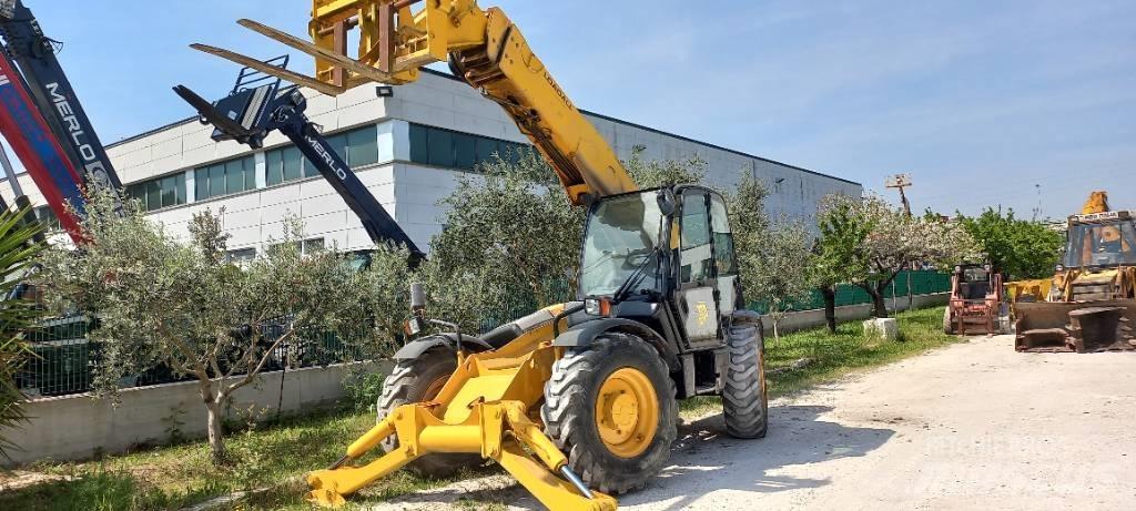 JCB 532-120 Teleskopiskie manipulatori