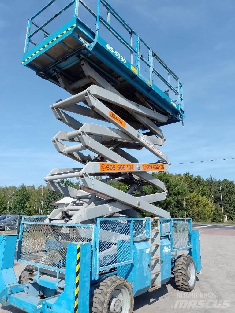 Genie 5390 Šķerveida pacēlāji