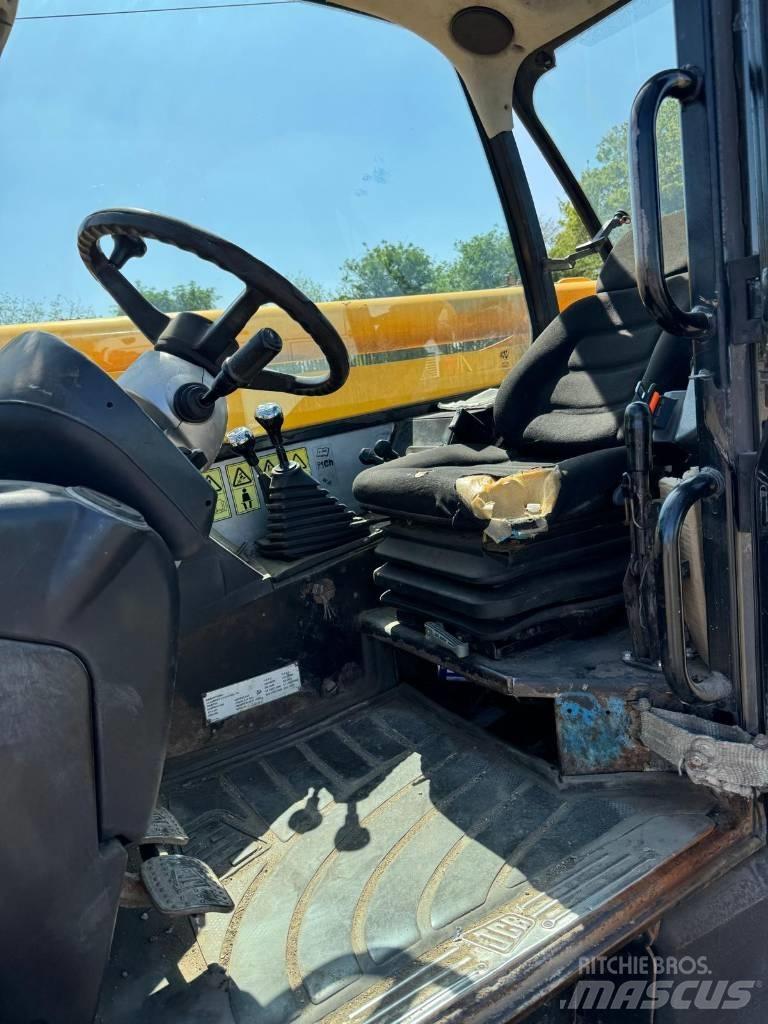 JCB 535-125 Teleskopiskie manipulatori