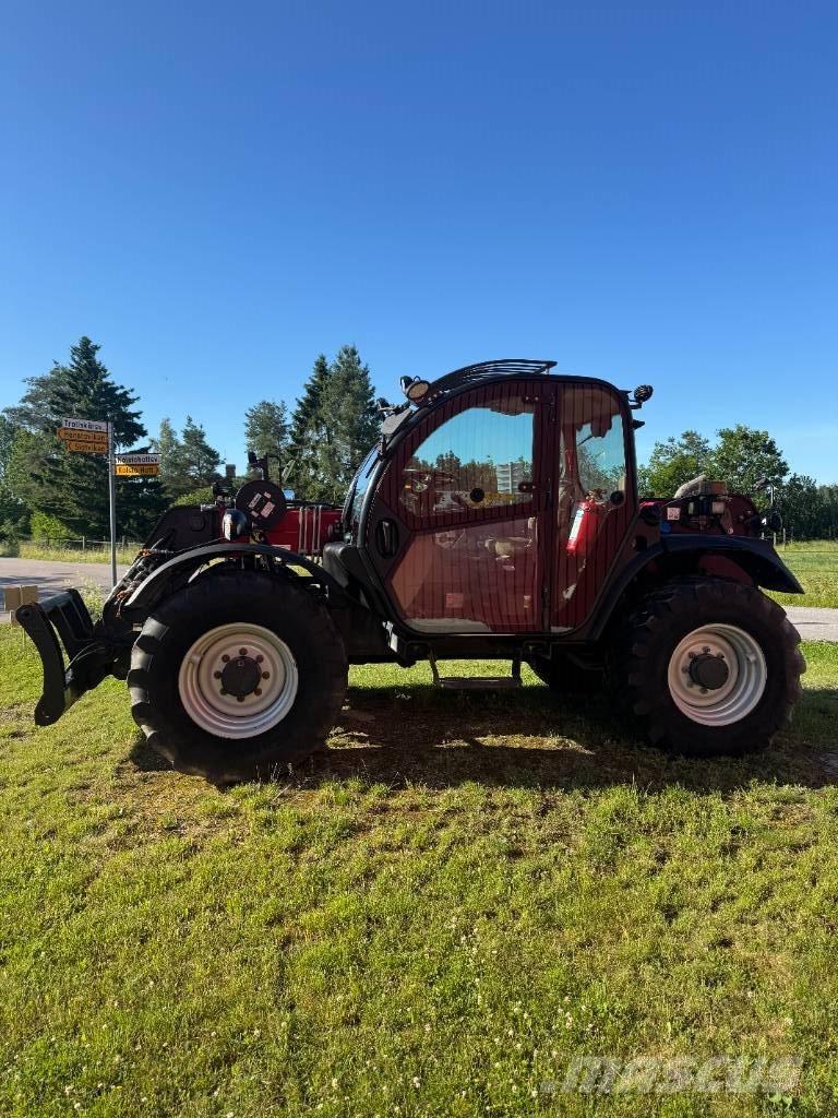 CASE 742 Farmlift Teleskopiskie manipulatori