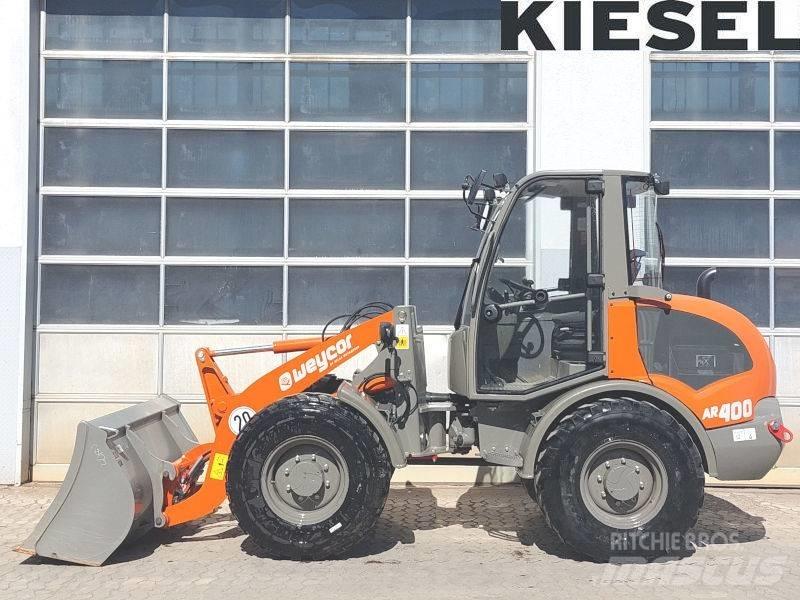 Atlas AR 400 Iekrāvēji uz riteņiem