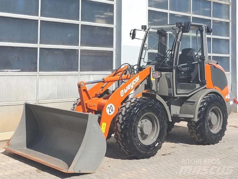Atlas AR 400 Iekrāvēji uz riteņiem
