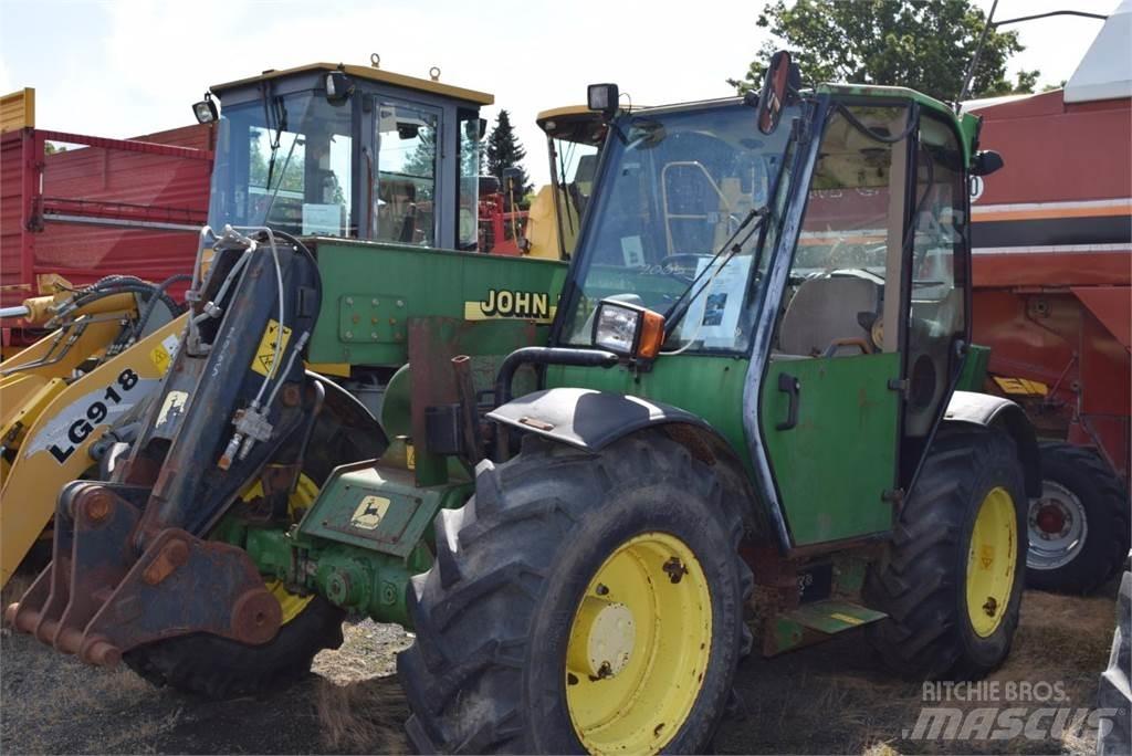 John Deere 3200 Teleskopiskie pacēlāji