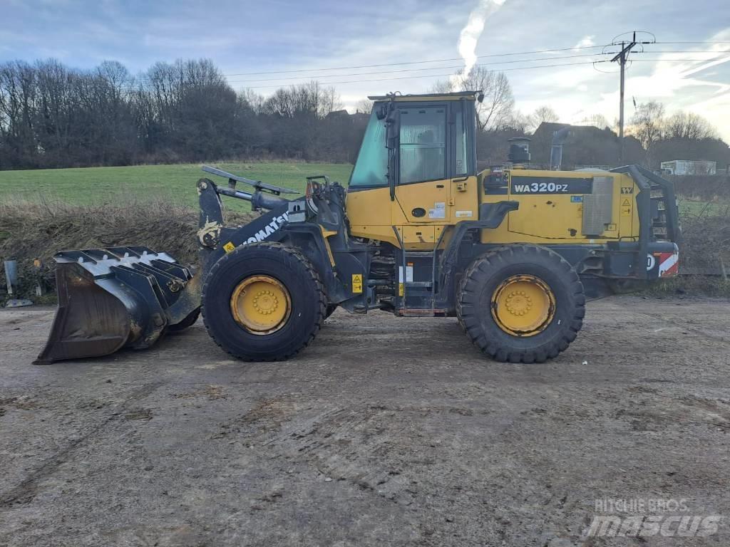 Komatsu WA 320 PZ-6 Iekrāvēji uz riteņiem