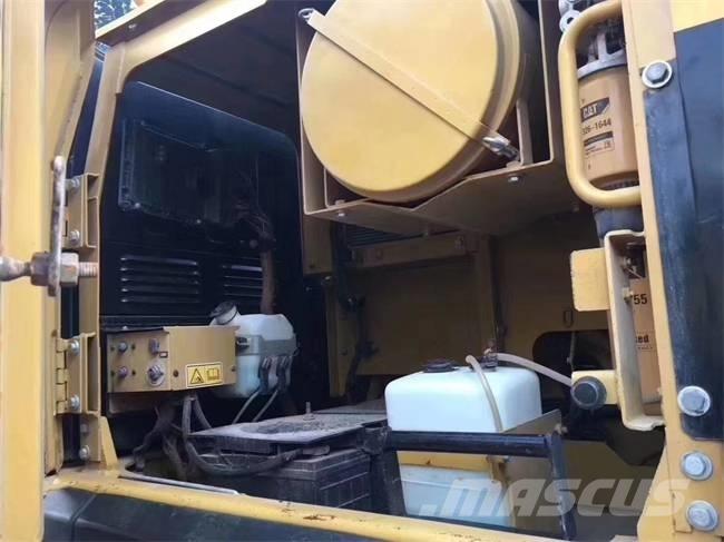 CAT 345 D L Kāpurķēžu ekskavatori