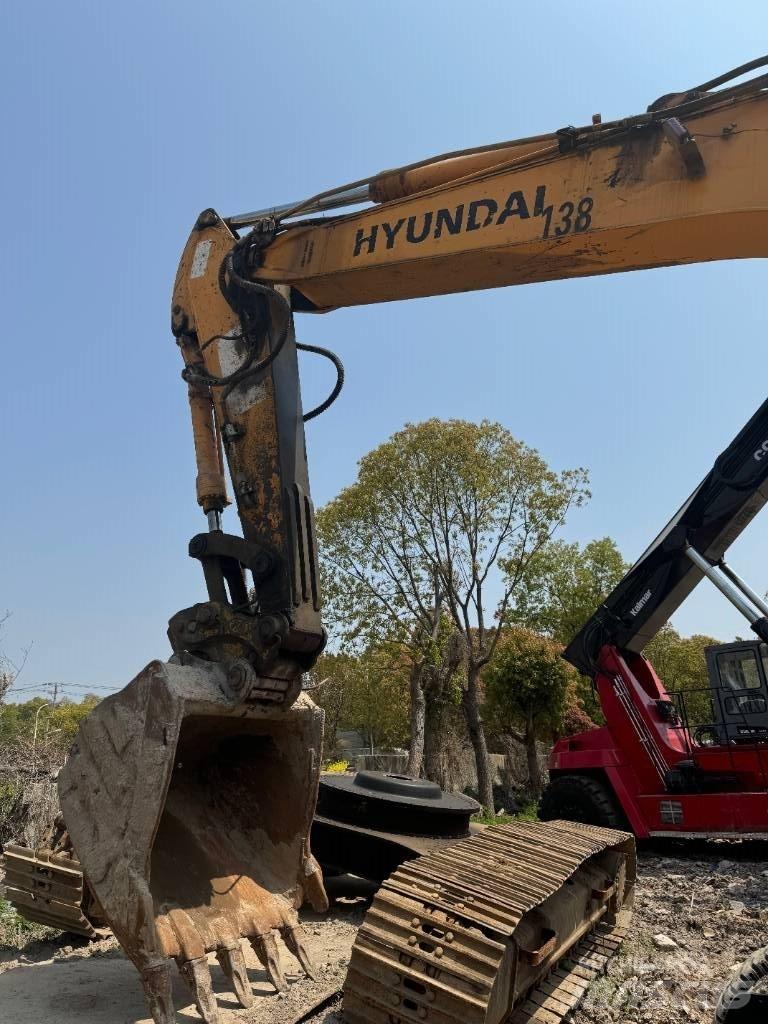 Hyundai R 150 W-9 Ekskavatori uz riteņiem