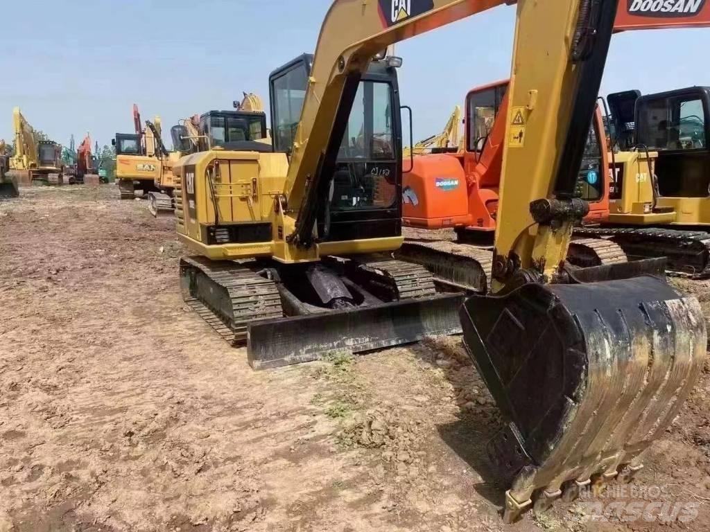 CAT CAT306E Kāpurķēžu ekskavatori