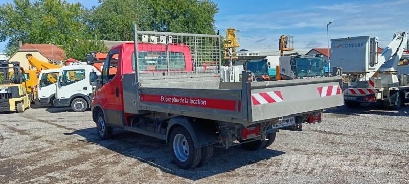Iveco 35C13 - Tipper Pašizgāzējs