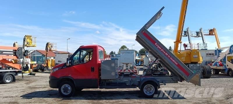 Iveco 35C13 - Tipper Pašizgāzējs