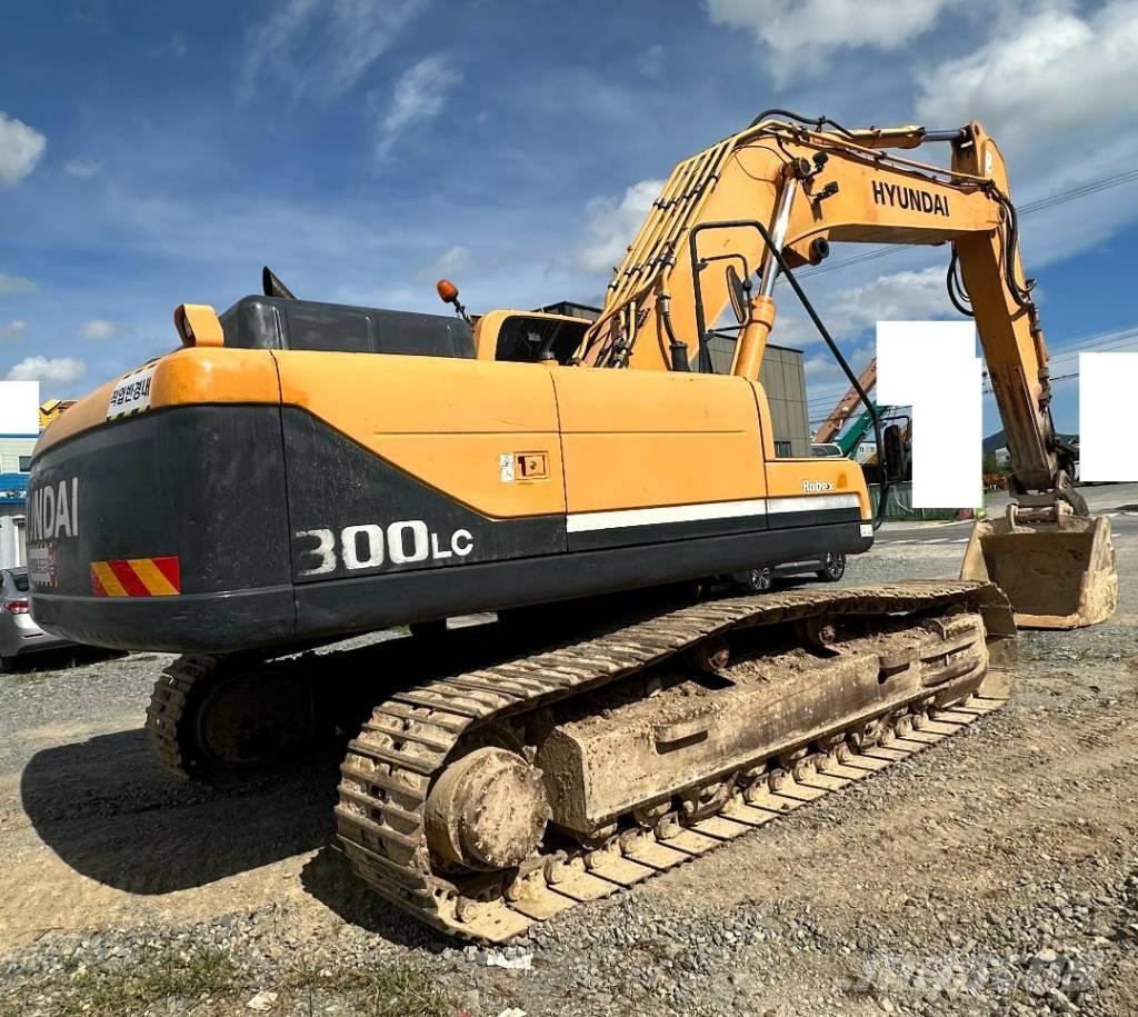 Hyundai Robex 300 LC Kāpurķēžu ekskavatori
