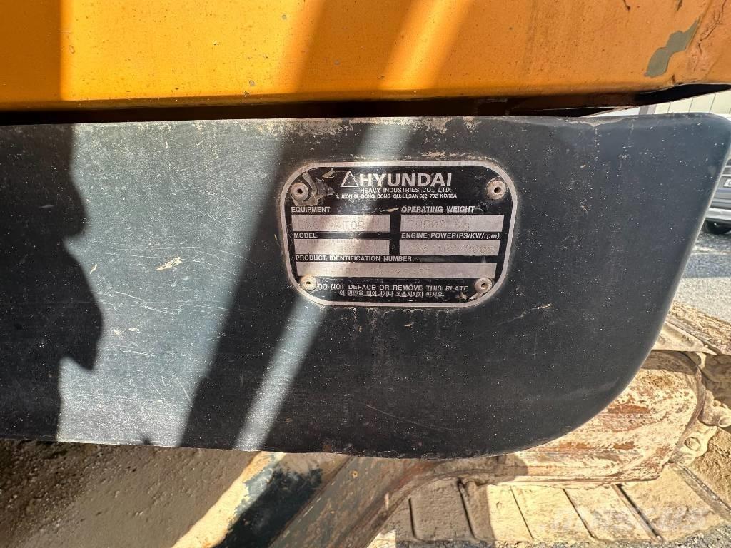 Hyundai Robex 300 LC Kāpurķēžu ekskavatori