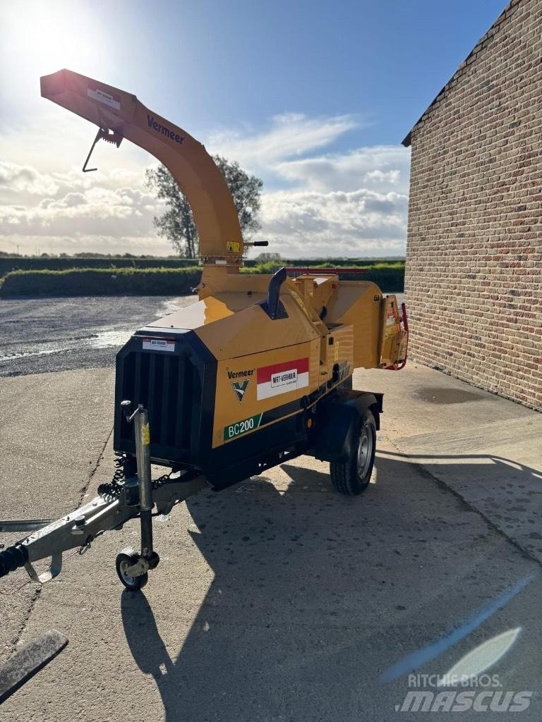 Vermeer BC200 Koksnes šķeldotāji