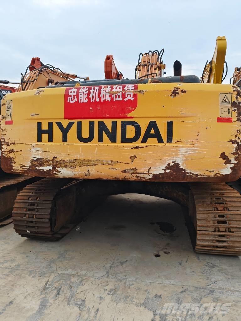 Hyundai R305LC-7 Kāpurķēžu ekskavatori