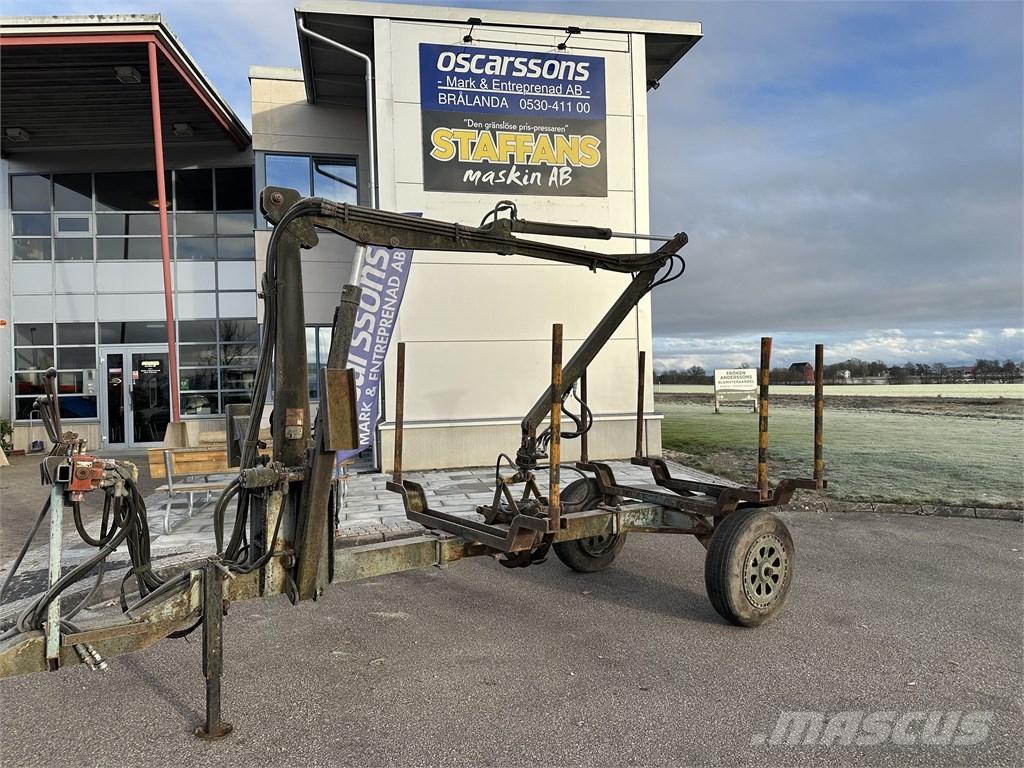  Enkelaxlad Vedkärra Meža piekabes