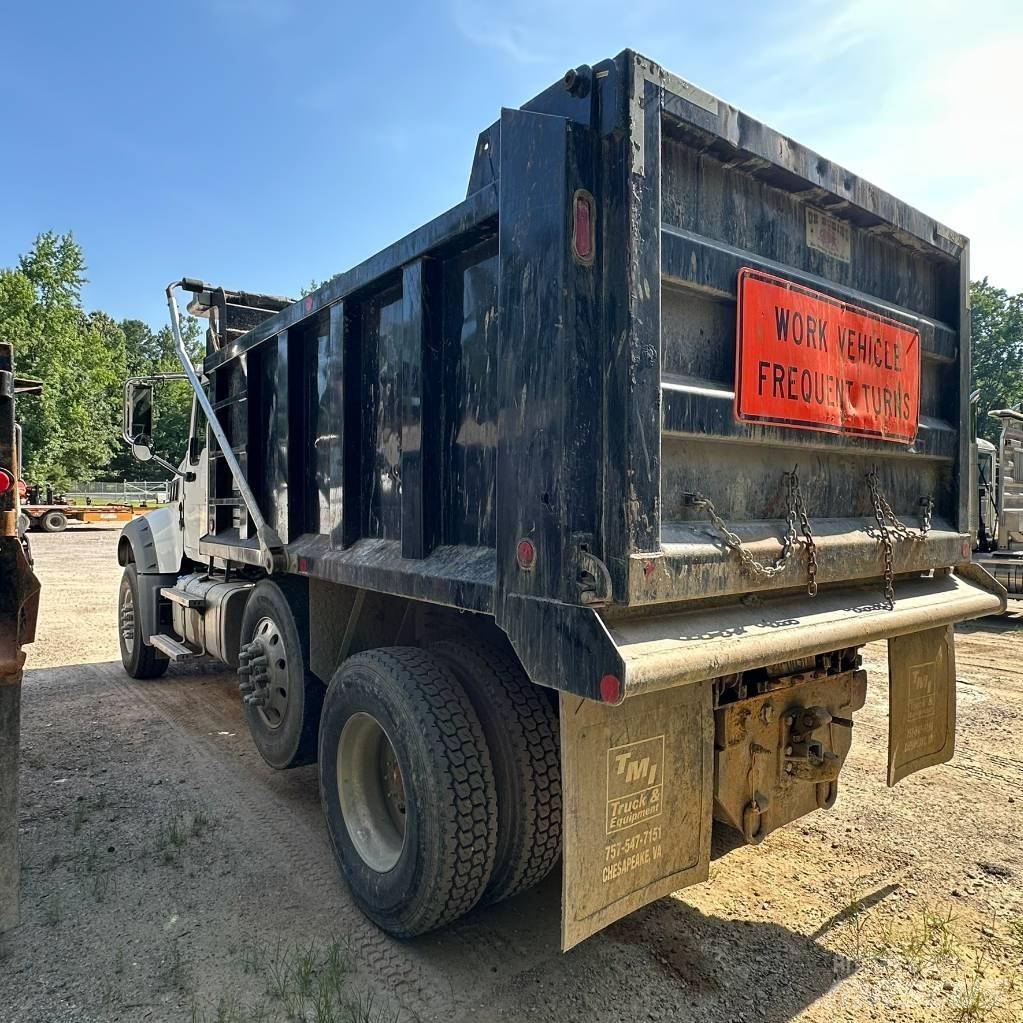 Mack GR 42 F9 Pašizgāzējs
