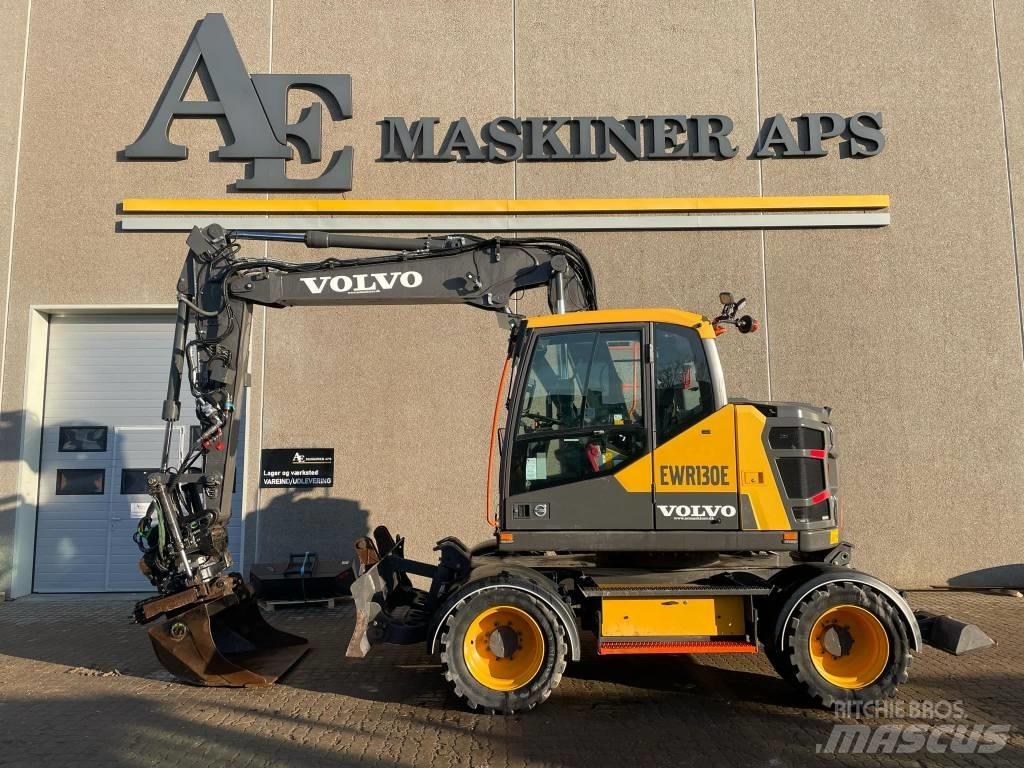 Volvo EWR130E Ekskavatori uz riteņiem