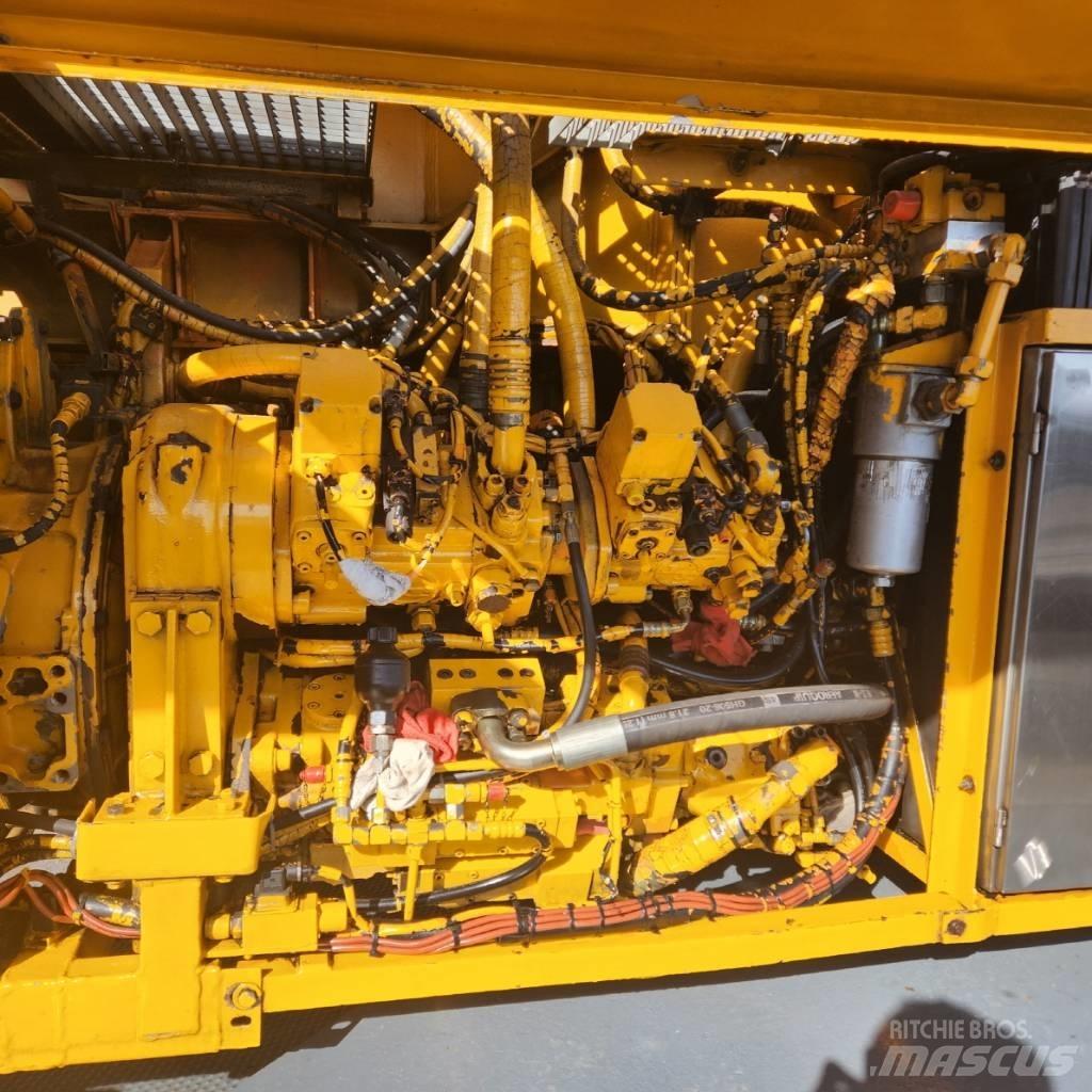 Liebherr LTM 1400 Visurgājēji celtņi