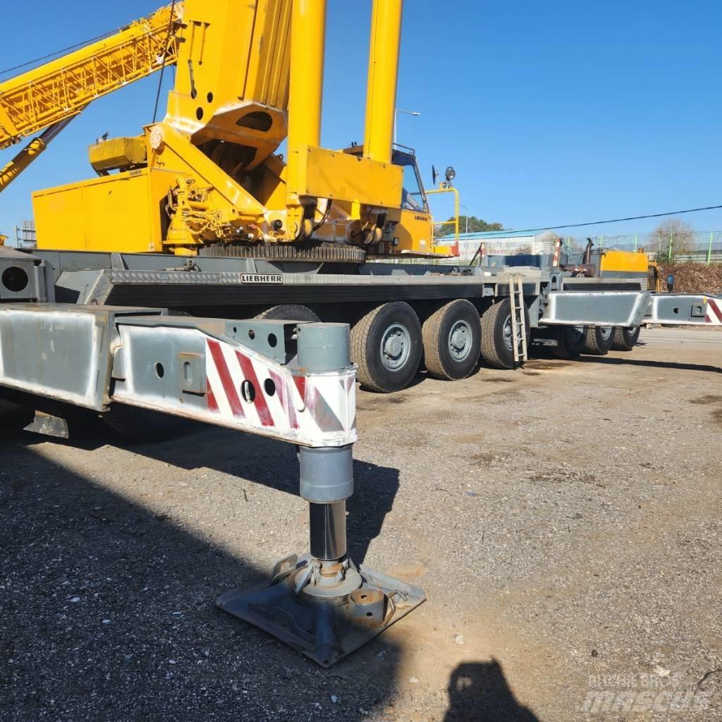 Liebherr LTM 1400 Visurgājēji celtņi
