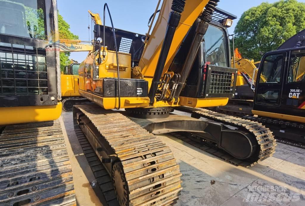 CAT 320 D L Kāpurķēžu ekskavatori