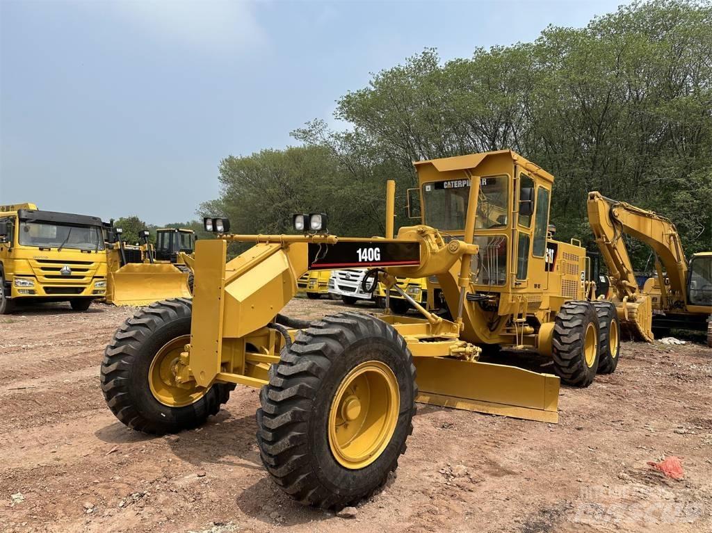 CAT 140G Greideri