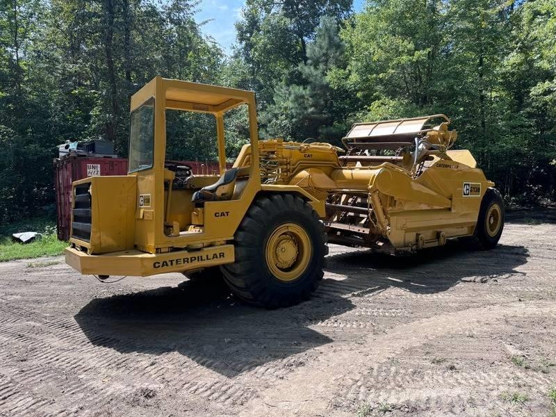 CAT 613 B Skrēperi