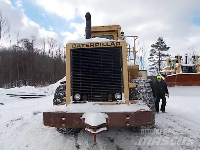CAT 980C Iekrāvēji uz riteņiem