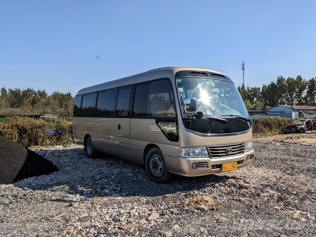 Toyota Coaster Bus Mikroautobusi