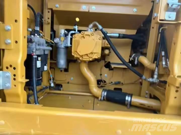 CAT CAT320GC Kāpurķēžu ekskavatori