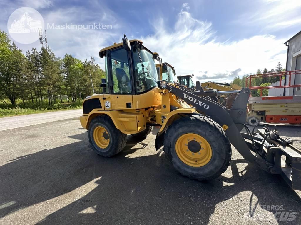 Volvo L 35 G Iekrāvēji uz riteņiem