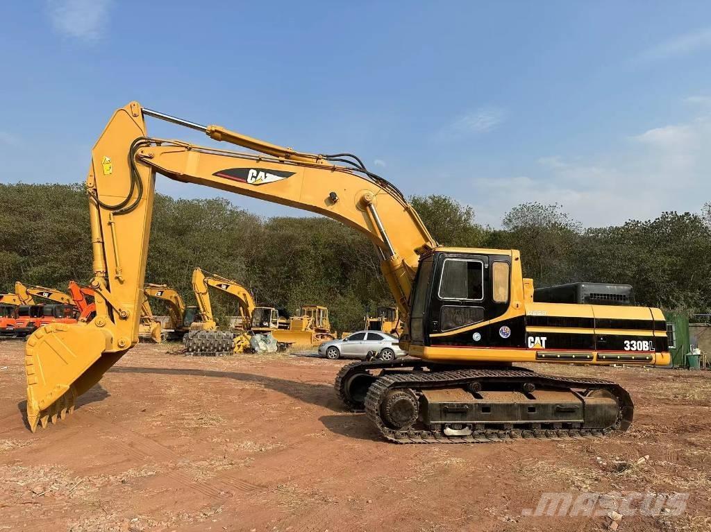 CAT 330B Kāpurķēžu ekskavatori