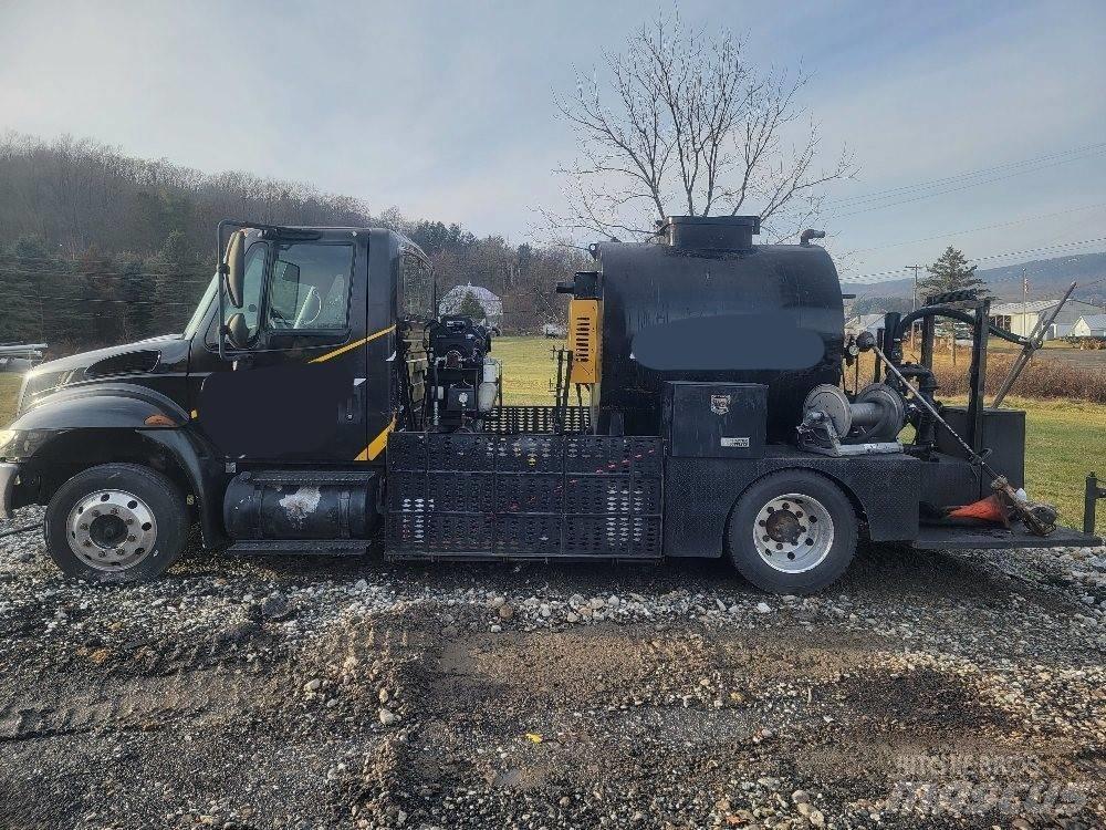 International 4300 Citi