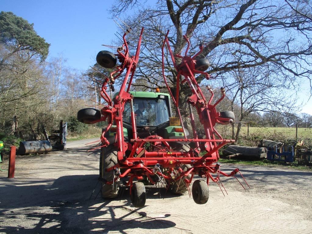 SIP Spider 685/6 Grābekļi un siena ārdītāji